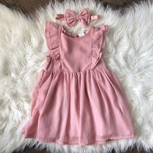 ✨HOST PICK✨Never Worn! Sparkly Pink Dress + Bow